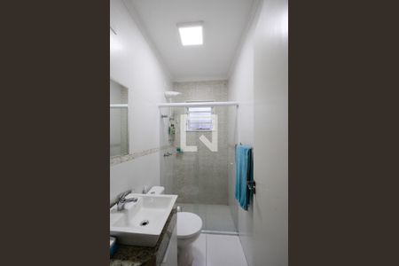 Casa à venda com 130m², 4 quartos e 2 vagasBanheiro do Quarto 1