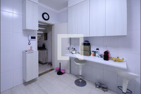 Casa à venda com 130m², 4 quartos e 2 vagasCozinha