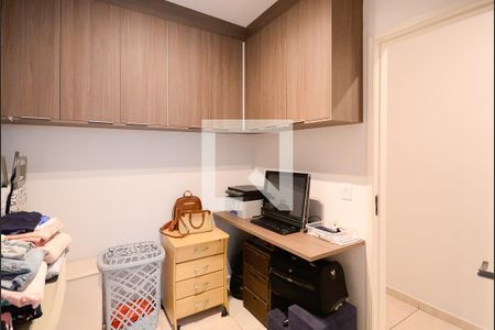 Casa à venda com 130m², 4 quartos e 2 vagasQuarto 2 - Suite