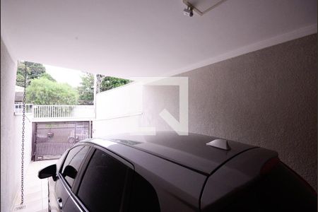 Casa à venda com 130m², 4 quartos e 2 vagasGaragem