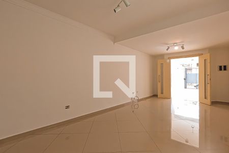 Sala de casa para alugar com 3 quartos, 250m² em Parque Renato Maia, Guarulhos