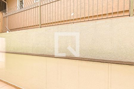 Vista da Sala de casa para alugar com 3 quartos, 250m² em Parque Renato Maia, Guarulhos