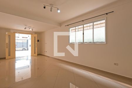 Sala de casa para alugar com 3 quartos, 250m² em Parque Renato Maia, Guarulhos