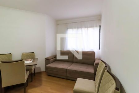 Sala de apartamento para alugar com 2 quartos, 58m² em Parque Taboão, Taboão da Serra