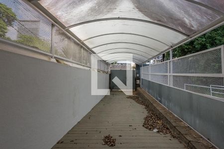 Casa para alugar com 700m², 4 quartos e 8 vagasEntrada  - garagem