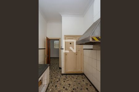 Casa para alugar com 700m², 4 quartos e 8 vagasCozinha