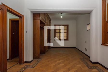 Casa para alugar com 700m², 4 quartos e 8 vagasQuarto 1