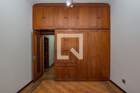 Casa para alugar com 700m², 4 quartos e 8 vagasQuarto 2