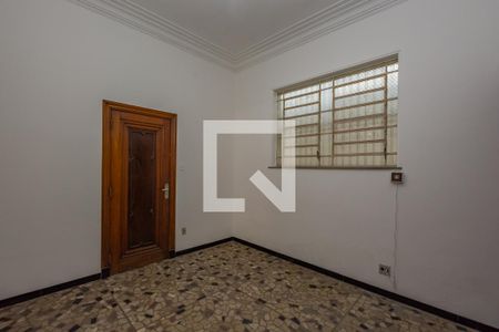 Casa para alugar com 700m², 4 quartos e 8 vagasSala 3