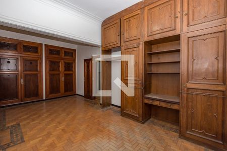 Casa para alugar com 700m², 4 quartos e 8 vagasQuarto 1