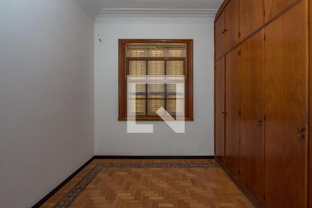 Casa para alugar com 700m², 4 quartos e 8 vagasQuarto 3