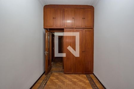 Casa para alugar com 700m², 4 quartos e 8 vagasQuarto 4