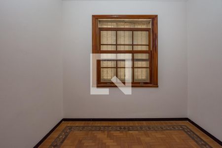 Casa para alugar com 700m², 4 quartos e 8 vagasQuarto 2