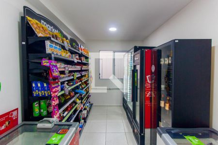 Apartamento para alugar com 31m², 1 quarto e sem vaga Apartamento para alugar com 31m², 1 quarto e sem vagaMini Mercado