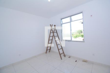 Quarto 1 de apartamento para alugar com 2 quartos, 60m² em Bento Ribeiro, Rio de Janeiro