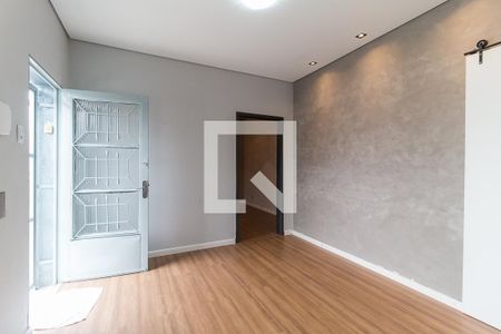 Sala de casa para alugar com 2 quartos, 77m² em Vila Avignon, Mogi das Cruzes