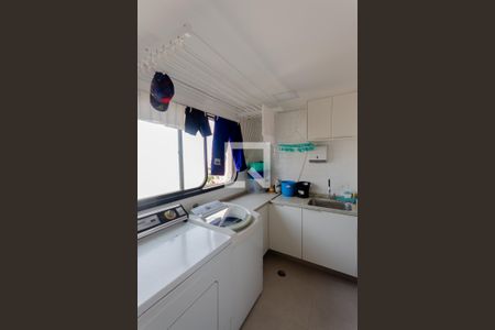 Apartamento à venda com 140m², 3 quartos e 2 vagasÁrea de Serviço