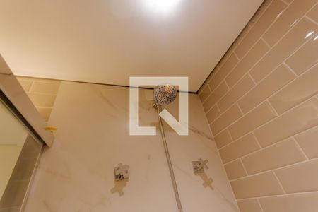 Apartamento à venda com 140m², 3 quartos e 2 vagasChuveiro