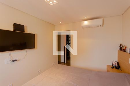 Apartamento à venda com 140m², 3 quartos e 2 vagasSuíte 2