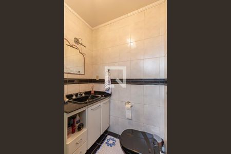 Apartamento à venda com 72m², 2 quartos e 2 vagasBanheiro da Suíte