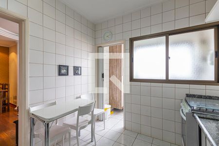 Apartamento à venda com 72m², 2 quartos e 2 vagasCozinha