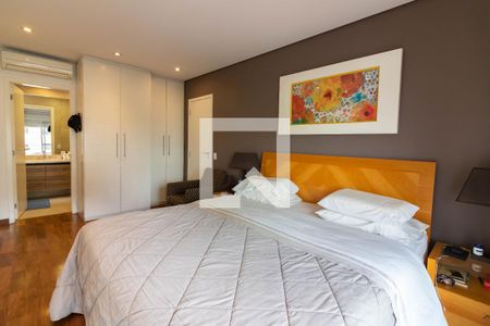 Apartamento à venda com 208m², 3 quartos e 4 vagasSuíte 1