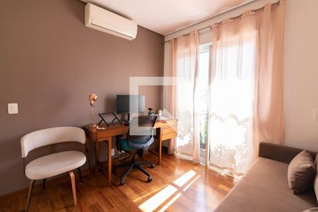 Apartamento à venda com 208m², 3 quartos e 4 vagasSuíte 2
