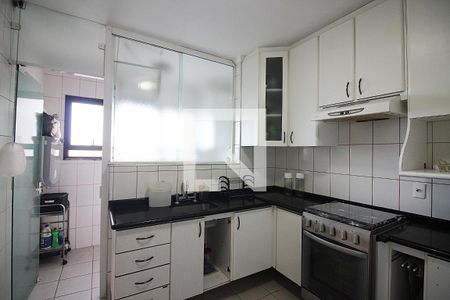 Apartamento para alugar com 117m², 3 quartos e 1 vagaCozinha