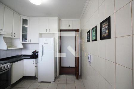 Apartamento para alugar com 117m², 3 quartos e 1 vagaCozinha