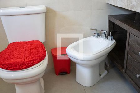 Casa para alugar com 153m², 4 quartos e 2 vagasBanheiro da Suíte 1