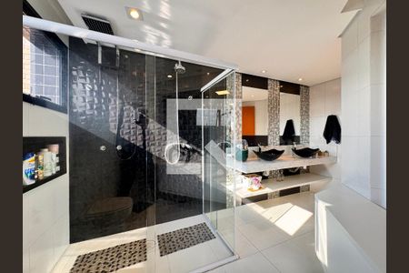 Apartamento à venda com 160m², 3 quartos e 3 vagasBanheiro suíte 3