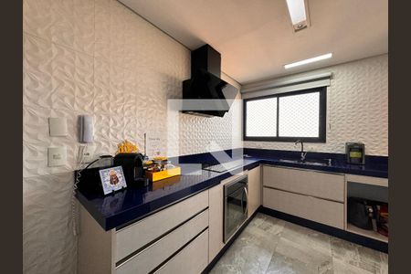 Apartamento à venda com 160m², 3 quartos e 3 vagasCozinha