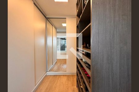 Apartamento à venda com 160m², 3 quartos e 3 vagasCloset suite 3