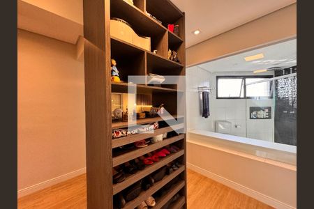 Apartamento à venda com 160m², 3 quartos e 3 vagasCloset suite 3
