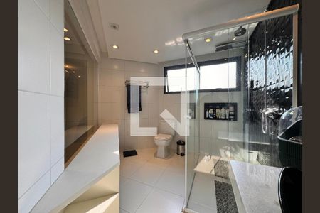 Apartamento à venda com 160m², 3 quartos e 3 vagasBanheiro suíte 3