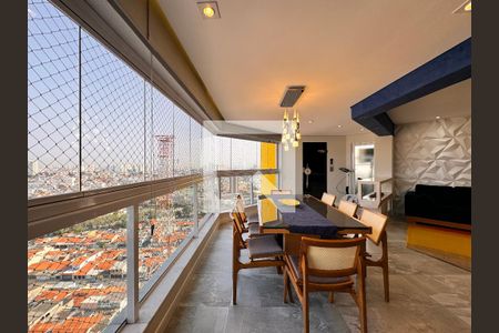 Apartamento à venda com 160m², 3 quartos e 3 vagasVaranda gourmet