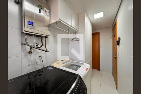 Apartamento à venda com 160m², 3 quartos e 3 vagasLavanderia