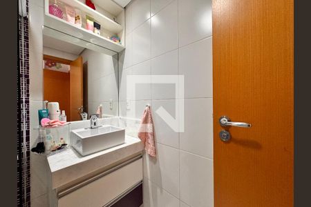 Apartamento à venda com 160m², 3 quartos e 3 vagasBanheiro da suíte 1