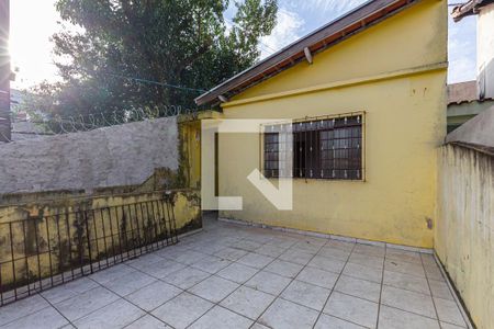 Casa à venda com 141m², 2 quartos e 1 vaga Casa à venda com 141m², 2 quartos e 1 vagaVaranda