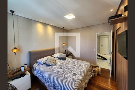 Apartamento à venda com 150m², 4 quartos e 2 vagas Apartamento à venda com 150m², 4 quartos e 2 vagasQuarto