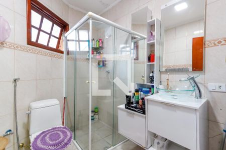 Casa à venda com 232m², 3 quartos e 4 vagasBanheiro da Suíte 1