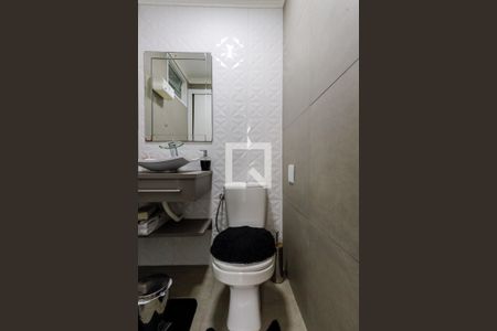 Casa à venda com 232m², 3 quartos e 4 vagasBanheiro da Garagem