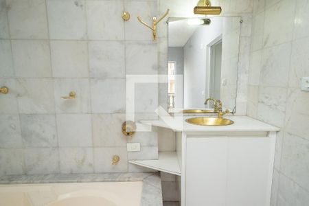 Apartamento à venda com 90m², 2 quartos e 1 vagaBanheiro - Suíte