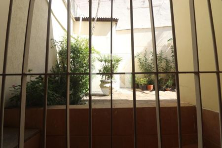 Casa à venda com 277m², 4 quartos e 5 vagasJanela Quarto 4