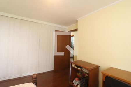 Casa à venda com 277m², 4 quartos e 5 vagasQuarto 3 