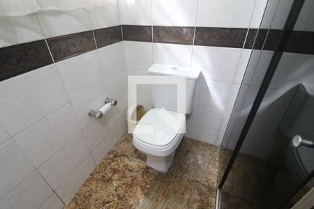 Casa à venda com 277m², 4 quartos e 5 vagasBanheiro 