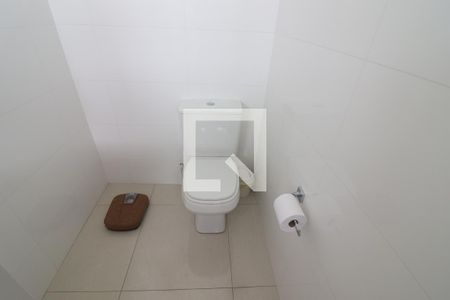 Casa à venda com 277m², 4 quartos e 5 vagasBanheiro Quarto 2