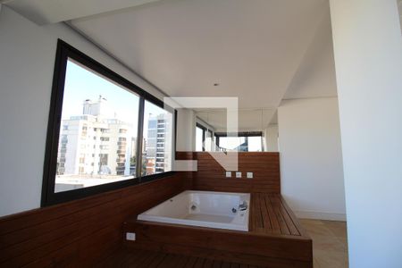 Apartamento para alugar com 280m², 3 quartos e 3 vagasJacuzzi