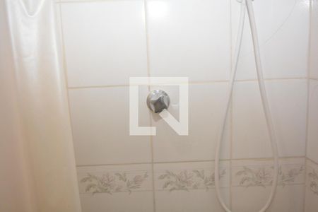 Casa à venda com 77m², 2 quartos e 1 vagaBanheiro