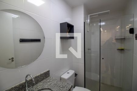 Banheiro de apartamento à venda com 2 quartos, 34m² em Santo Amaro, São Paulo